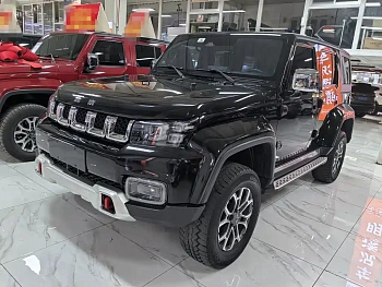 Beijing off-road BJ40 2023 2.0T automatic four-wheel drive city hunter version knight type купить на сайте DeffCars