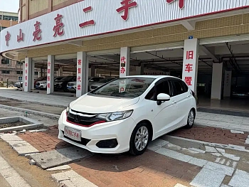 Fit 2018 1.5L CVT Comfort Sunroof Edition купить на сайте DeffCars