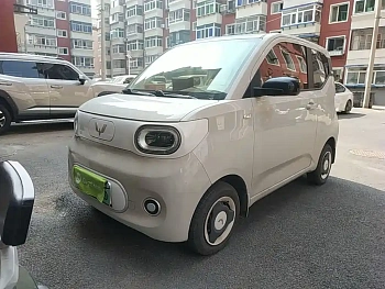 Hongguang MINIEV 2024 third generation 215km youth version купить на сайте DeffCars