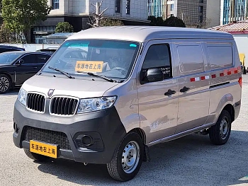 Hiace X30 2023 1.5L business van 2/5 seats air-conditioned version SWC15M купить на сайте DeffCars