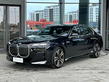 BMW 7 Series 2023 facelift 740Li exclusive M sports package купить на сайте DeffCars