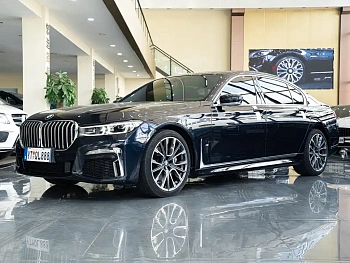 BMW 7 Series 2021 740Li Leading M Sports Package купить на сайте DeffCars
