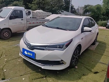 Corolla Dual Engine E+ 2019 1.8L E-CVT Leading Edition купить по цене 2 110 277 ₽  на сайте DeffCars
