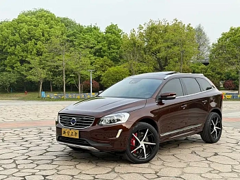 Volvo XC60 2016 T5 AWD Smart Edition купить на сайте DeffCars