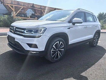 Tuyue 2021 280TSI Two-wheel drive luxury version PLUS купить по цене 2 258 802 ₽  на сайте DeffCars