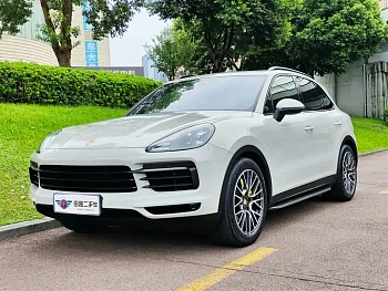 Cayenne New Energy 2021 Cayenne E-Hybrid 2.0T купить на сайте DeffCars