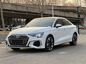 Audi A3 2024 A3L Limousine 35 TFSI Fashionable and Sporty купить на сайте DeffCars