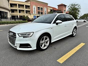 Audi A3 2020 Sportback 35 TFSI Fashion Type National VI купить на сайте DeffCars