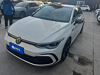 Golf 2021 280TSI DSG R-Line купить по цене 2 003 583 ₽  на сайте DeffCars