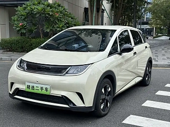 Dolphin 2023 420km Free Edition купить по цене 1 987 085 ₽  на сайте DeffCars