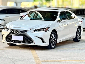 Lexus ES 2020 Model 260 Excellent Edition купить по цене 3 837 791 ₽  на сайте DeffCars