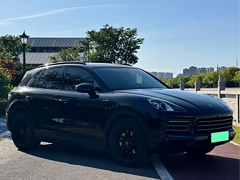 Cayenne New Energy 2020 Cayenne E-Hybrid 2.0T купить на сайте DeffCars