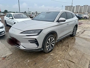 Song PLUS New Energy 2024 Glory Edition EV 520km Premium купить по цене 2 238 967 ₽  на сайте DeffCars