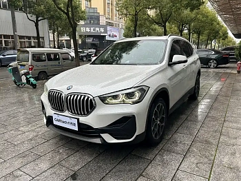 BMW X1 2022 sDrive25Li Leading Model купить на сайте DeffCars