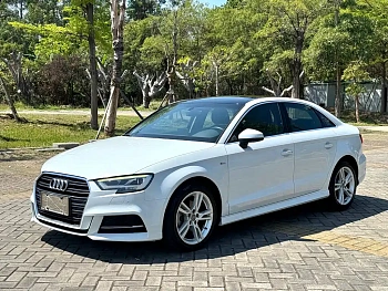 Audi A3 2019 Limousine 35 TFSI Fashion Type National VI купить на сайте DeffCars