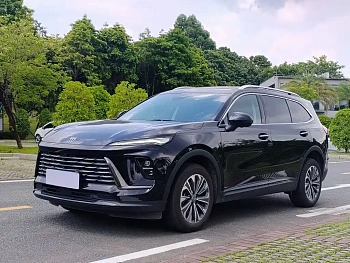 Envision Plus 2024 Envision Plus 28T four-wheel drive exclusive version купить по цене 3 859 070 ₽  на сайте DeffCars