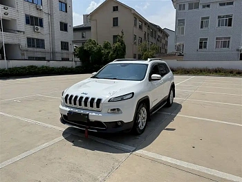 Free Light 2017 2.0L Superior Edition купить по цене 2 244 661 ₽  на сайте DeffCars