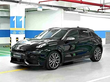Lynk & Co 02 Hatchback 2021 model 2.0TD Halo купить по цене 2 441 990 ₽  на сайте DeffCars
