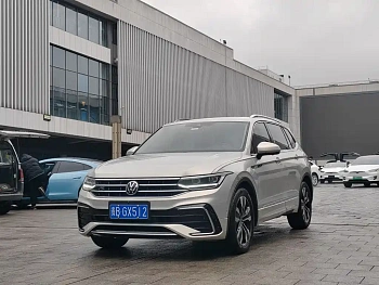 Tiguan L 2023 330TSI automatic two-wheel drive R-Line version купить на сайте DeffCars