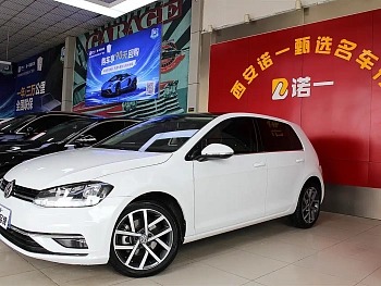 Golf 2020 200TSI DSG Comfortable купить по цене 1 784 194 ₽  на сайте DeffCars