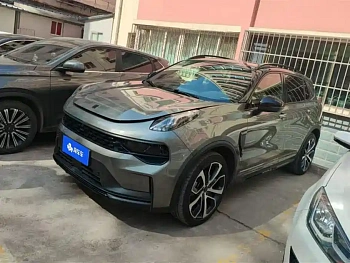 Lynk & Co 01 2021 model 2.0TD four-wheel drive Halo купить по цене 2 259 002 ₽  на сайте DeffCars