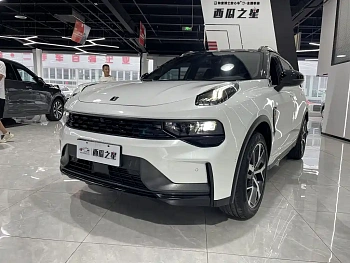 Lynk & Co 01 2021 model 2.0TD four-wheel drive Halo купить по цене 2 285 487 ₽  на сайте DeffCars
