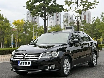 Lavida 2013 1.4TSI DSG Deluxe Edition купить на сайте DeffCars