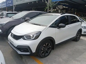 LIFE 2021 1.5L CVT CRO-SS Splendid Edition LIFE 2021 1.5L CVT CRO-SS Splendid Edition купить по цене 1 717 291 ₽  на сайте DeffCars