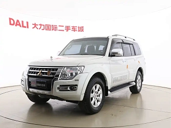 Pajero imported 2020 3.0L automatic luxury off-road version купить на сайте DeffCars