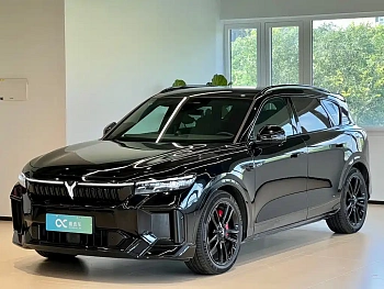 Lantu FREE 2025 model 318 259km four-wheel drive exploration version купить по цене 3 830 697 ₽  на сайте DeffCars