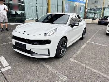 Lynk & Co 03 2019 model 1.5TD DCT Power Edition Guo VI купить по цене 1 948 741 ₽  на сайте DeffCars