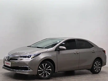 Corolla 2017 facelift dual engine 1.8L E-CVT leading version купить на сайте DeffCars