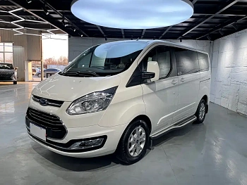 Tourio 2020 2.0T Automatic Elite Edition National VI купить на сайте DeffCars