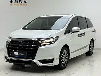 Alison 2022 2.0L e:HEV Deluxe Edition купить на сайте DeffCars