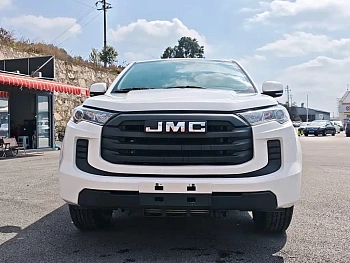 Baodian 2023 2.5T diesel two-wheel drive comfort version standard axle JX4D25A6L купить на сайте DeffCars