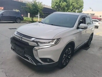 Outlander 2019 2.0L 2WD Enjoy Edition 7 seats National V купить на сайте DeffCars