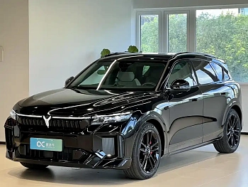 Lantu FREE 2025 model 318 259km four-wheel drive exploration version купить по цене 3 868 113 ₽  на сайте DeffCars