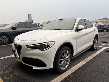 Stelvio 2017 2.0T 280HP Deluxe Edition купить на сайте DeffCars