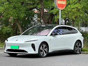 NIO ET5T 2024 75kWh Touring купить на сайте DeffCars