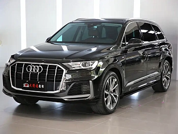 Audi Q7 2022 55 TFSI quattro S line sports купить на сайте DeffCars