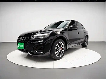 Audi Q5L 2025 45th Anniversary Collector's Edition 40 TFSI Luxurious and Dynamic купить на сайте DeffCars