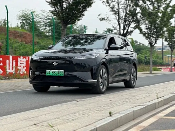 eπ008 2025 model 636Ultra pure electric version 5 seats купить на сайте DeffCars