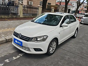 Jetta 2015 Premium Edition 1.6L Manual Comfort Type купить на сайте DeffCars