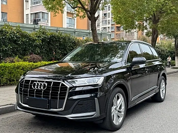 Audi Q7 2023 45 TFSI quattro S line sports купить на сайте DeffCars