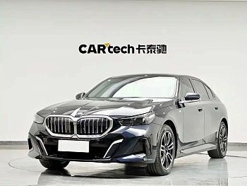 BMW 5 Series 2024 530Li Leading M Sports Package купить на сайте DeffCars
