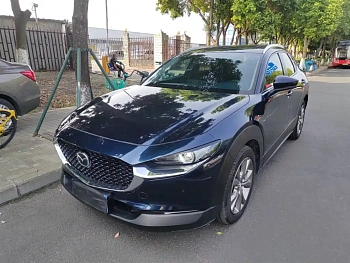 Mazda CX-30 2020 2.0L Automatic Yoo Model купить по цене 2 101 246 ₽  на сайте DeffCars