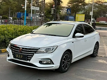 Roewe i5 2020 1.5L Manual 4G Internet Leader Flagship Edition купить на сайте DeffCars