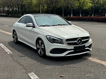 Mercedes-Benz CLA imported 2017 facelift CLA 200 fashion model купить на сайте DeffCars