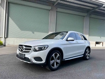 Mercedes-Benz GLC 2016 GLC 300 4MATIC Dynamic купить на сайте DeffCars