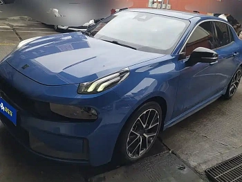 Lynk & Co 03 2019 model 1.5TD DCT Pro version Guo VI купить по цене 1 910 218 ₽  на сайте DeffCars